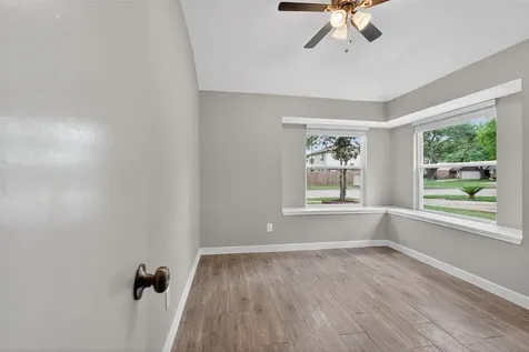 12534 Warrenwood Drive Houston TX 77066