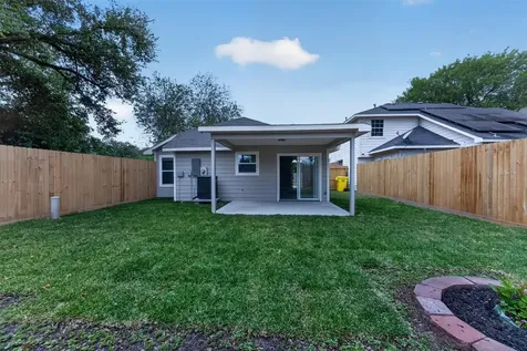 12534 Warrenwood Drive Houston TX 77066
