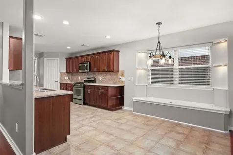 2605 Los Alamos Circle Deer Park TX 77536