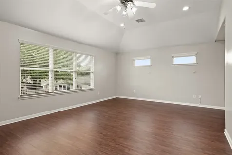2605 Los Alamos Circle Deer Park TX 77536