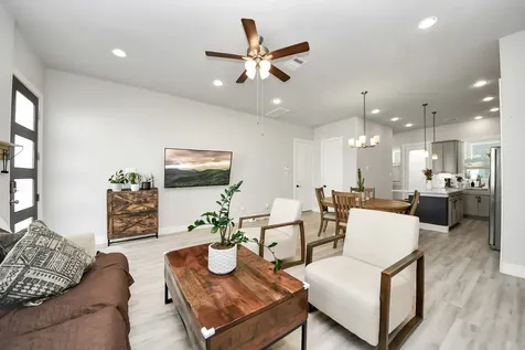 9017 Lonestar Creekbend Lane Houston TX 77080
