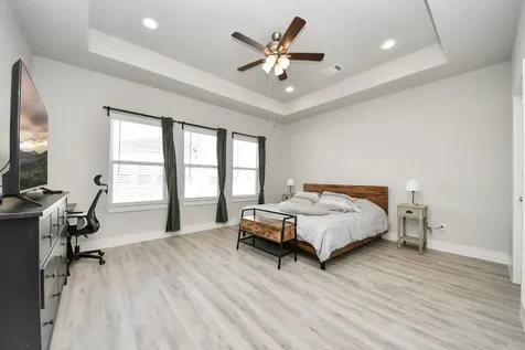 9017 Lonestar Creekbend Lane Houston TX 77080