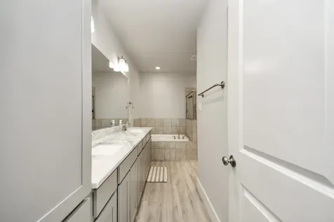 9017 Lonestar Creekbend Lane Houston TX 77080