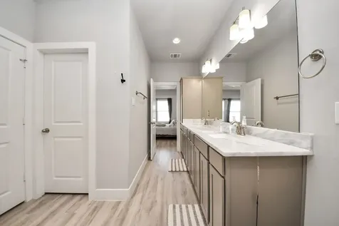 9017 Lonestar Creekbend Lane Houston TX 77080