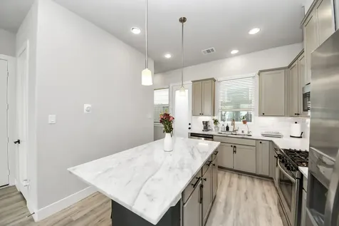 9017 Lonestar Creekbend Lane Houston TX 77080