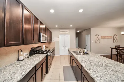 8706 Morning Dove Lane Baytown TX 77521