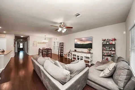 8706 Morning Dove Lane Baytown TX 77521