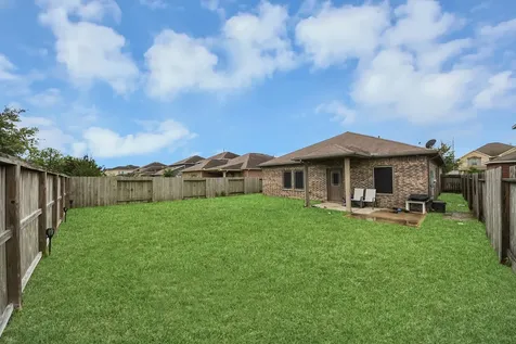 8706 Morning Dove Lane Baytown TX 77521