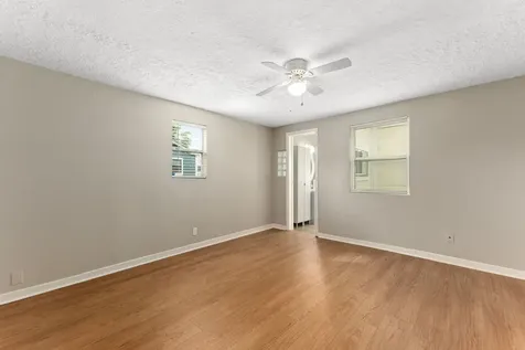 5311 Gano Street Houston TX 77009