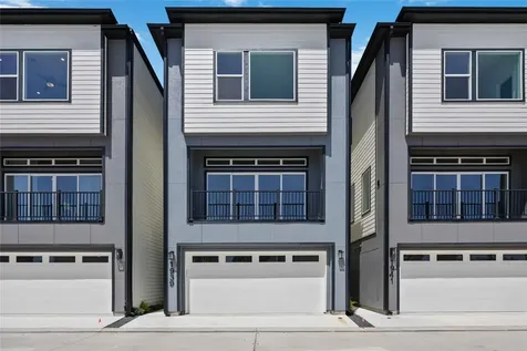 1941 Knoll Square Drive Houston TX 77080