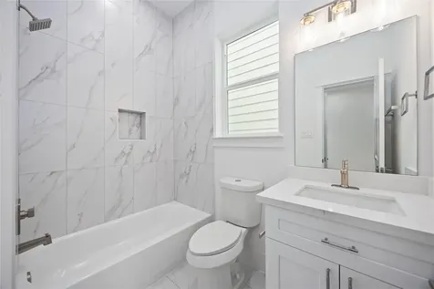 1941 Knoll Square Drive Houston TX 77080