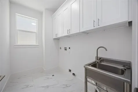 1941 Knoll Square Drive Houston TX 77080