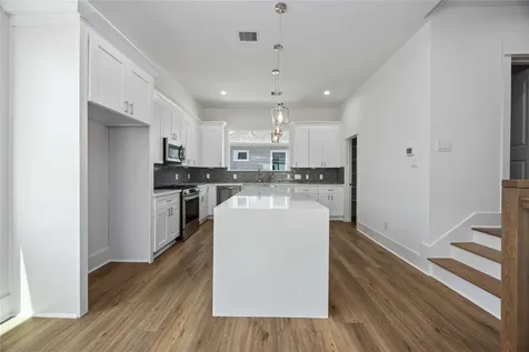 1941 Knoll Square Drive Houston TX 77080