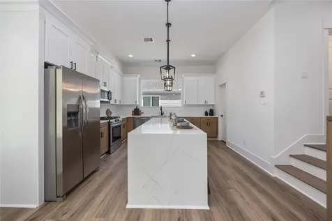 1941 Knoll Square Drive Houston TX 77080