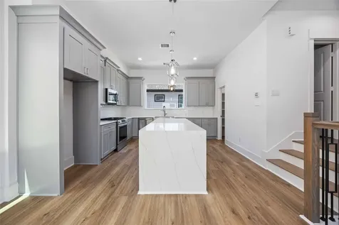 1941 Knoll Square Drive Houston TX 77080