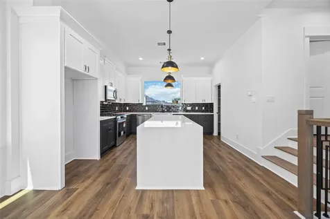 1941 Knoll Square Drive Houston TX 77080