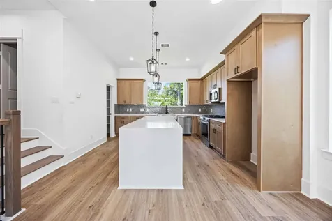 1941 Knoll Square Drive Houston TX 77080