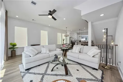 1941 Knoll Square Drive Houston TX 77080