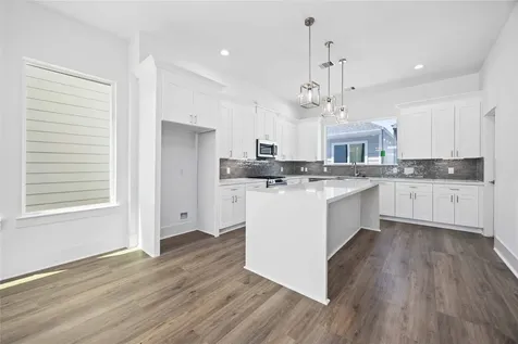 1941 Knoll Square Drive Houston TX 77080