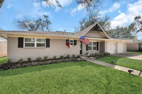143 Bluebonnet Street Sugar Land TX 77478