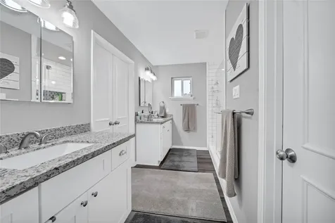 143 Bluebonnet Street Sugar Land TX 77478