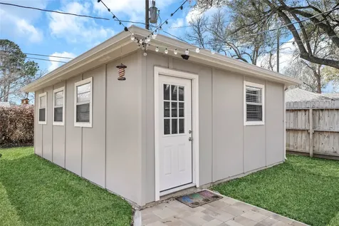 143 Bluebonnet Street Sugar Land TX 77478