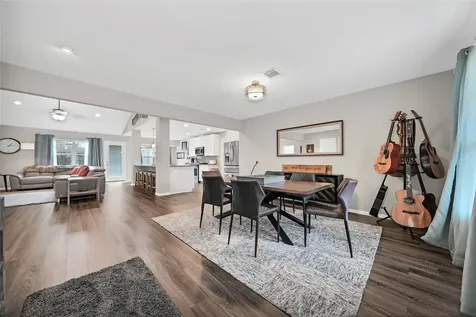 143 Bluebonnet Street Sugar Land TX 77478