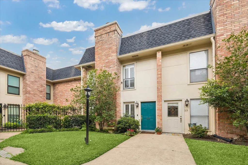 1601 S Shepherd Drive 24 Houston TX 77019