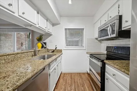 1601 S Shepherd Drive 24 Houston TX 77019