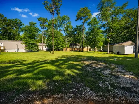 249 Norfolk Livingston TX 77351