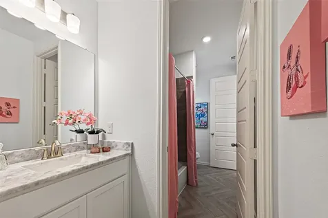 13610 Lago Vista Drive Iowa Colony TX 77583