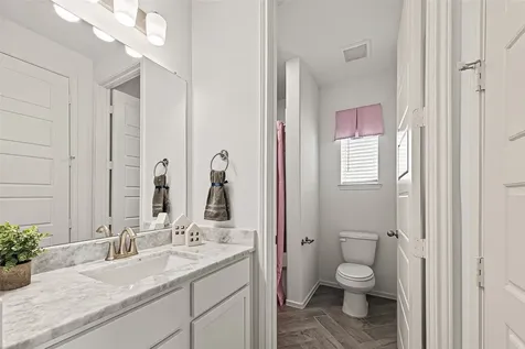 13610 Lago Vista Drive Iowa Colony TX 77583