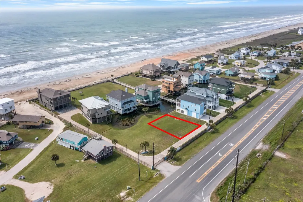 16 Blue Heron Circle Jamaica Beach TX 77554