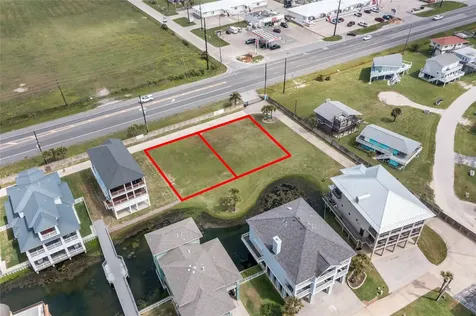 16 Blue Heron Circle Jamaica Beach TX 77554