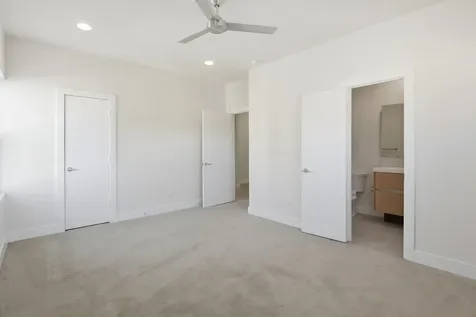 5519 Paraiso Place Houston TX 77091