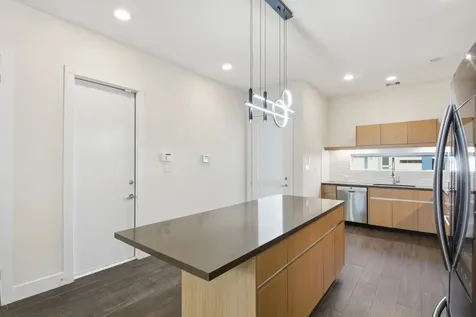5519 Paraiso Place Houston TX 77091