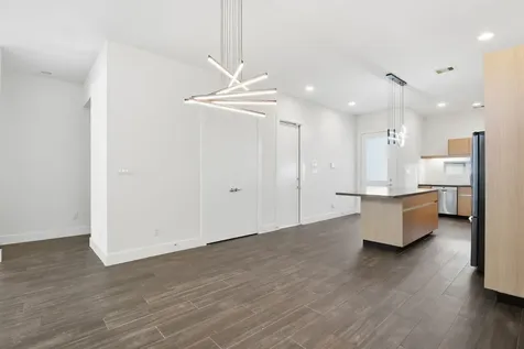 5519 Paraiso Place Houston TX 77091