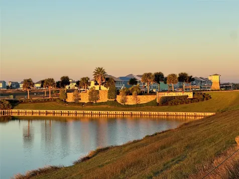 5006 Brigantine Cay Court Texas City TX 77590