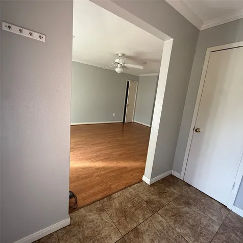 509 Avondale Lane Friendswood TX 77546