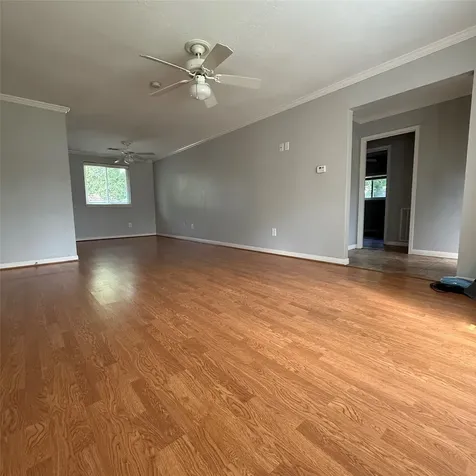 509 Avondale Lane Friendswood TX 77546