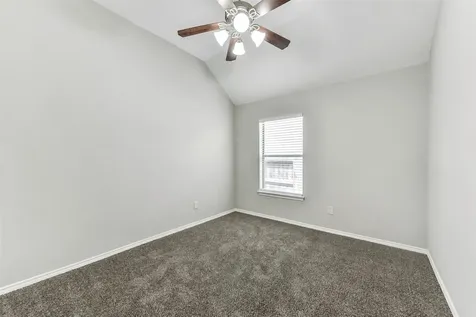 2024 Shore Breeze Drive Pearland TX 77584