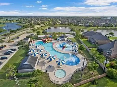 2024 Shore Breeze Drive Pearland TX 77584