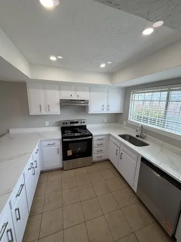 6423 S Briar Bayou Drive Houston TX 77072