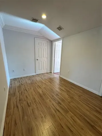 512 Melbourne Street Houston TX 77022