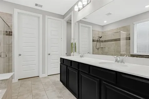 2813 Summer Indigo Trail SW Pearland TX 77089
