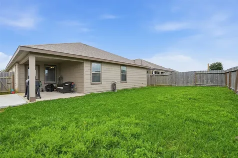 11016 33rd Avenue N Texas City TX 77591