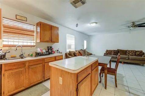 3807 Crandon Street Houston TX 77026
