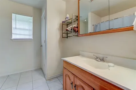 3807 Crandon Street Houston TX 77026