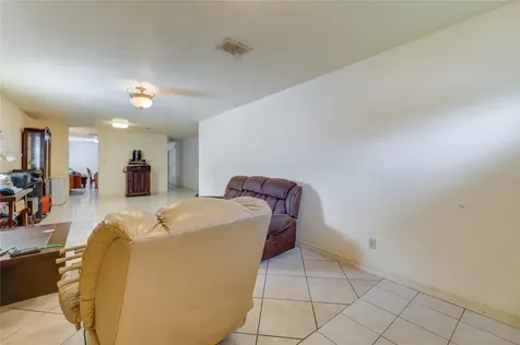3807 Crandon Street Houston TX 77026