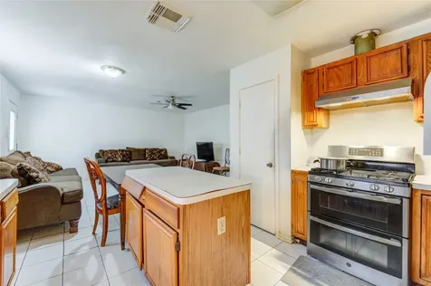 3807 Crandon Street Houston TX 77026